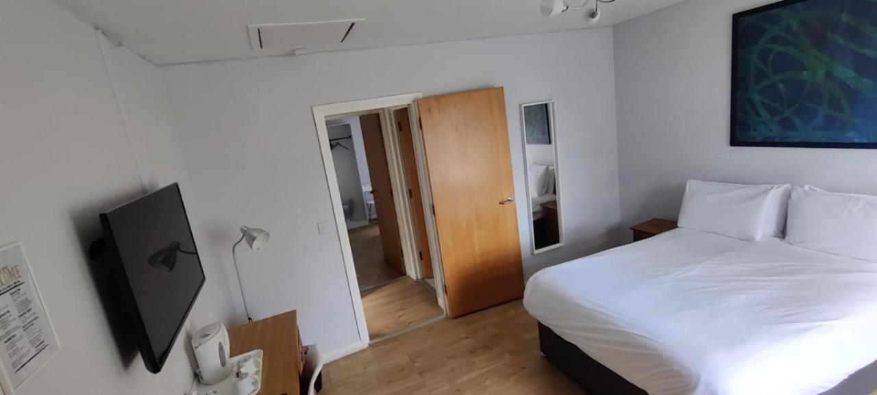 Royal Hotel, Bar & Grill 2* Purfleet