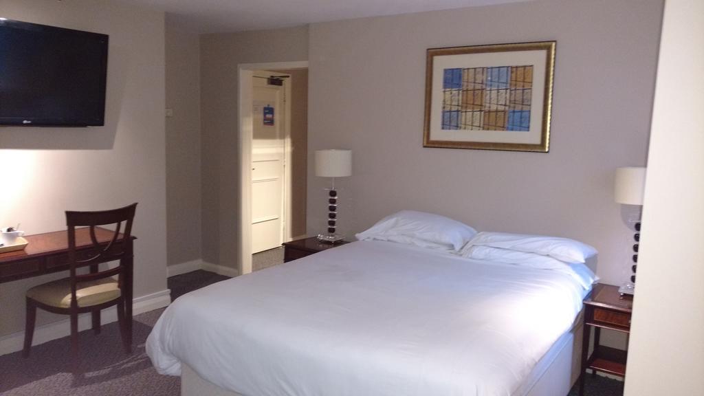 Royal Hotel, Bar & Grill Hotel Purfleet