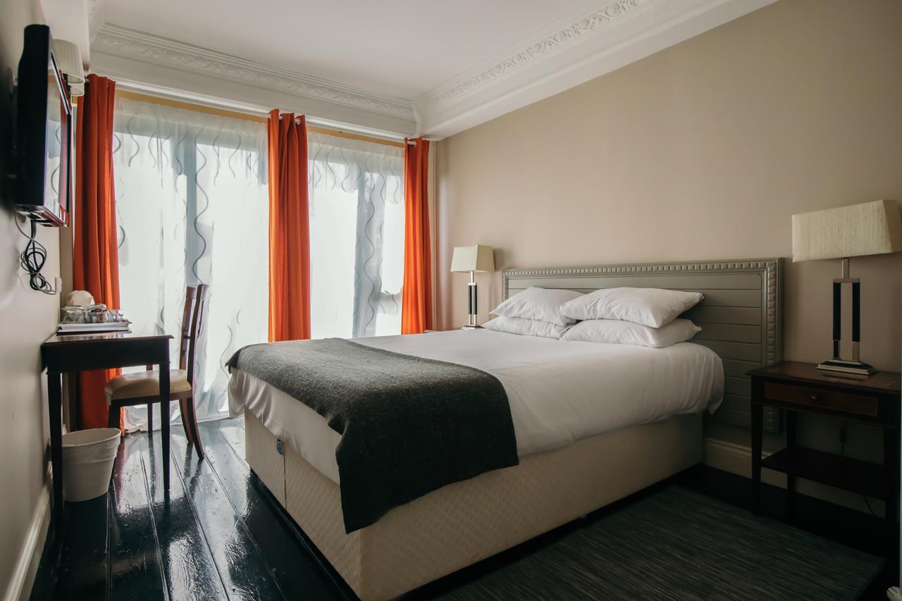 Royal Hotel, Bar & Grill Purfleet